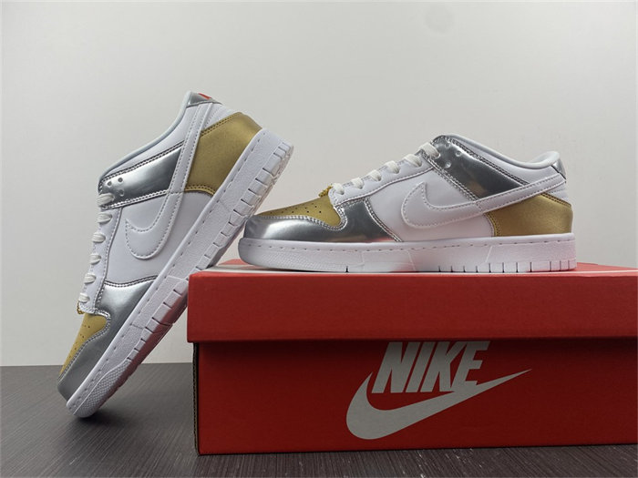 Nike Dunk Low Heirloom DH4403-700