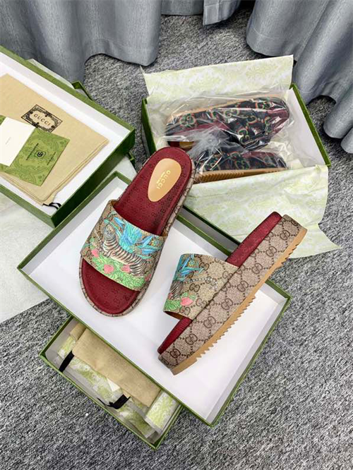 Gocci Slipper