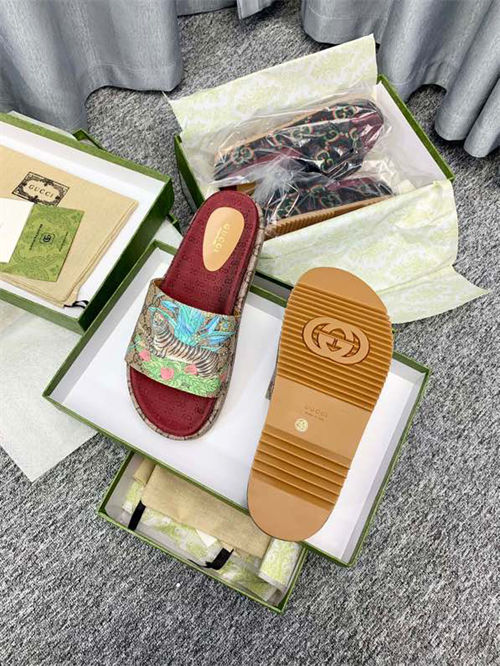 Gocci Slipper