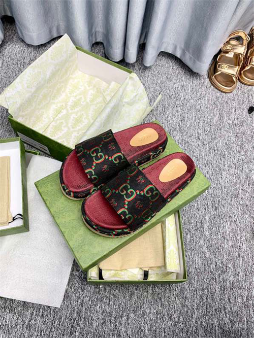 Gocci Slipper