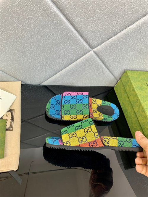 Gocci Slipper