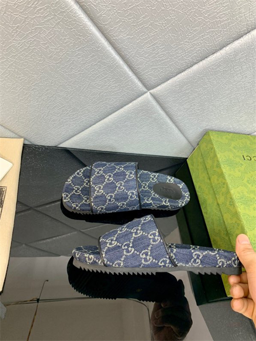 Gocci Slipper