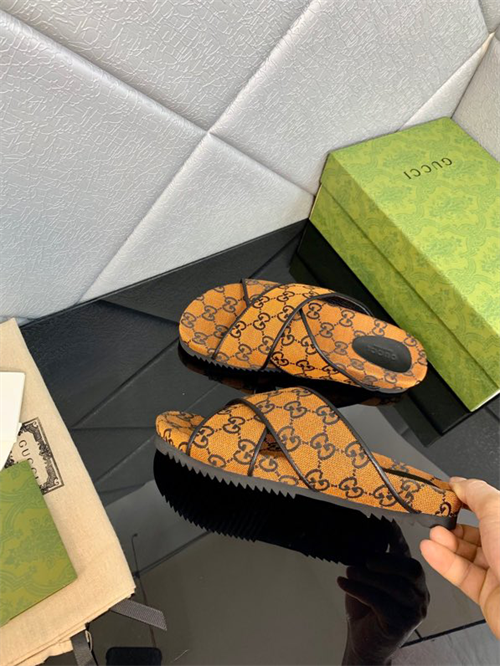 Gocci Slipper