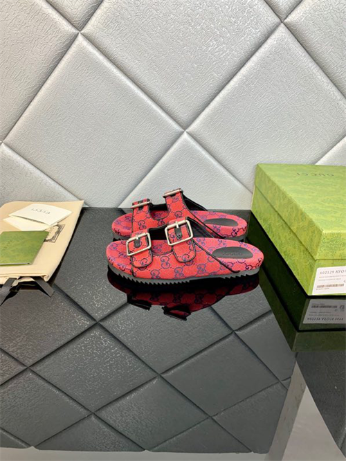 Gocci Slipper