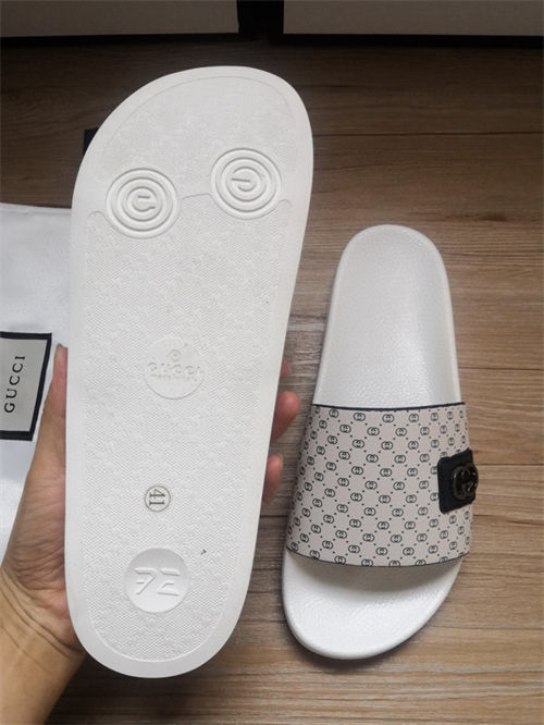 Gocci Slipper