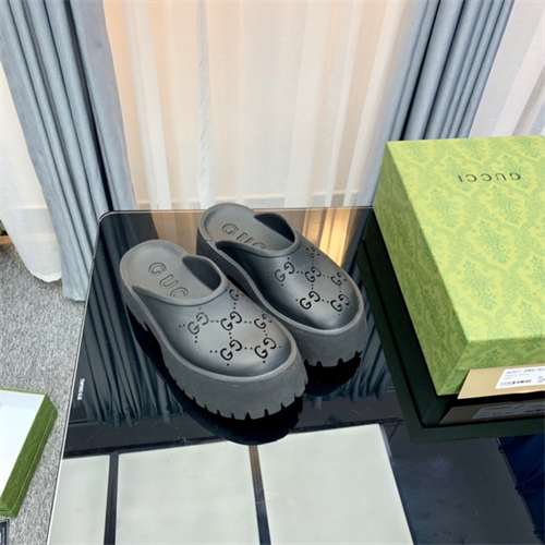 Gocci Slipper