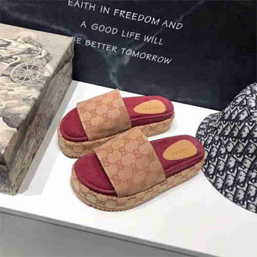 Gocci Slipper