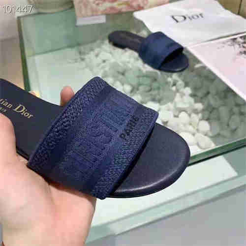 Dio Slipper