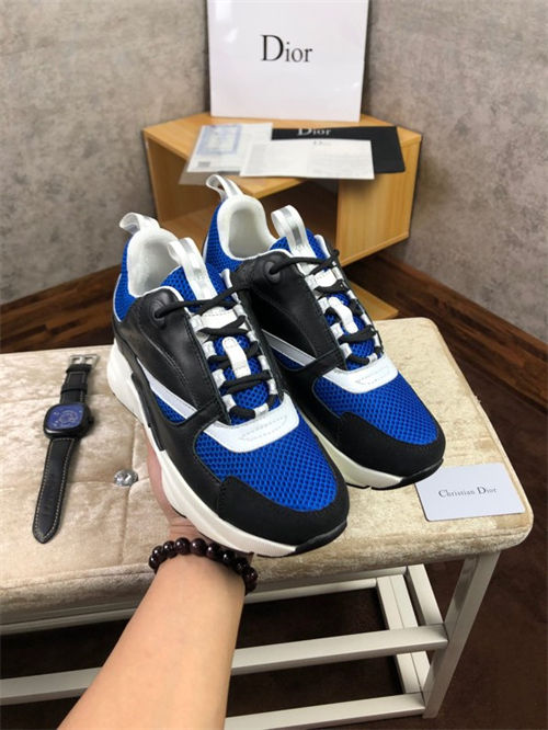 DR B22 SNEAKER