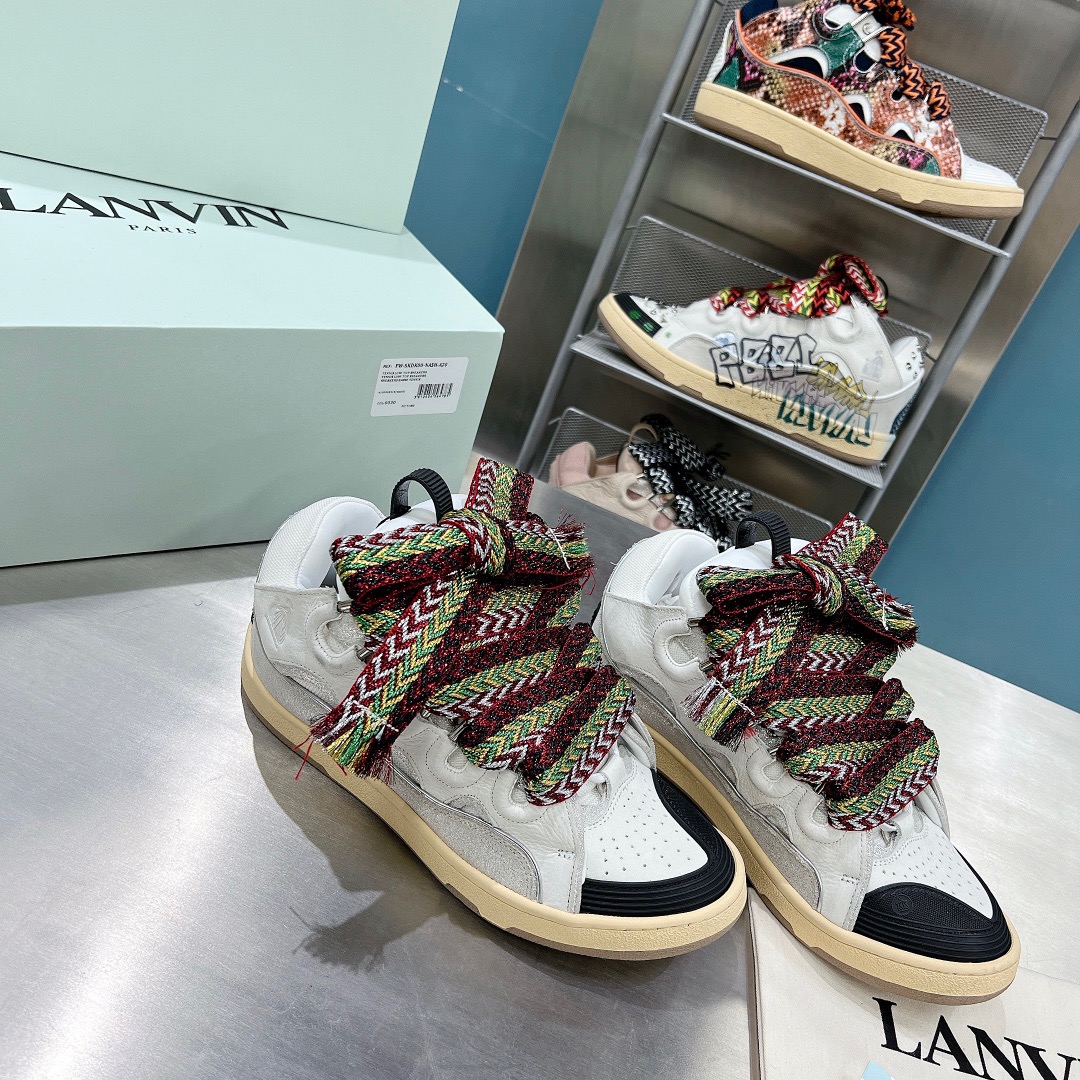 Lanvon Leather Curb 6
