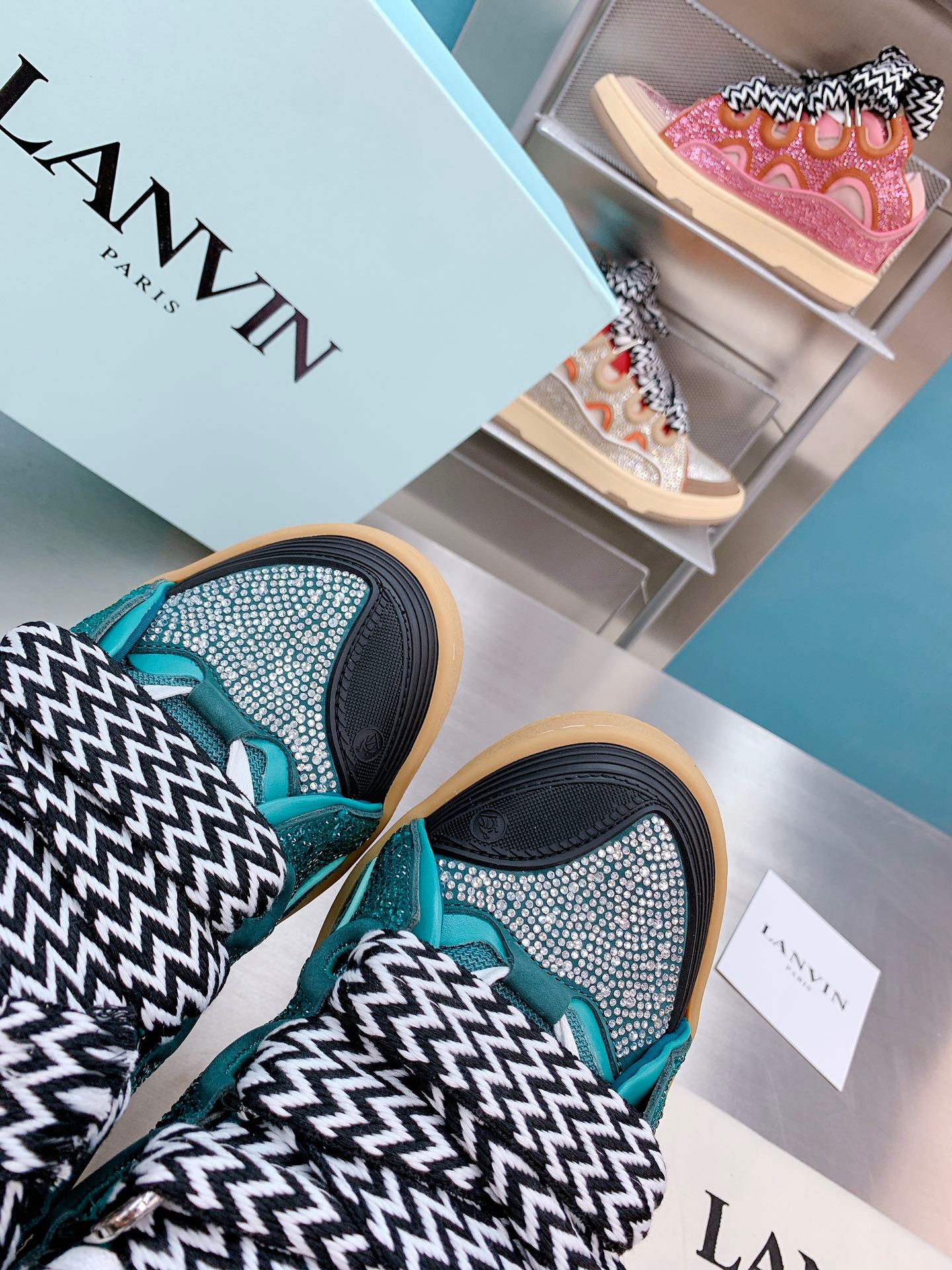 Lanvon Curb Sneaker 25
