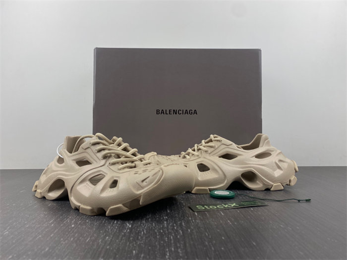 Ba1en*iaga HD Lace Up Beige 702421W3CES9300