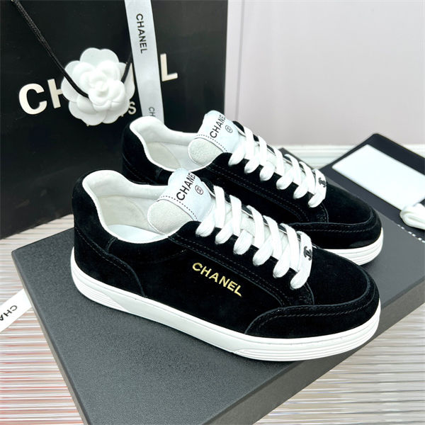 Ch**el 3