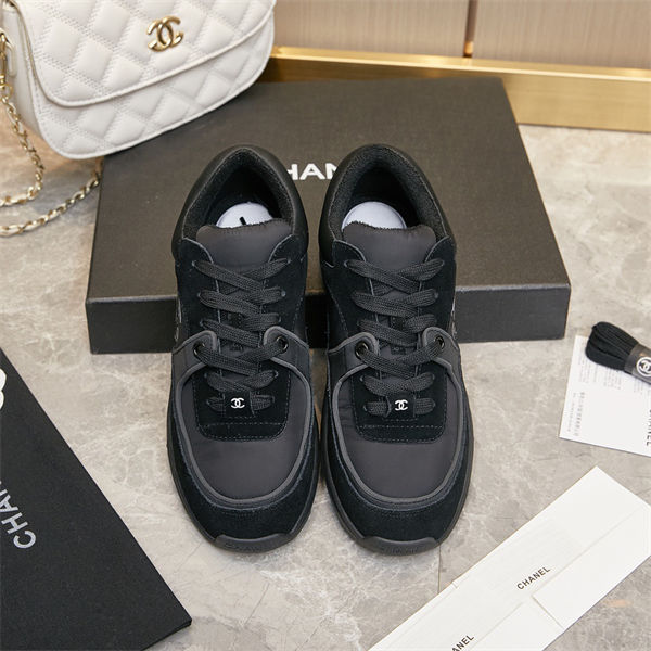 Chanal Sneakers