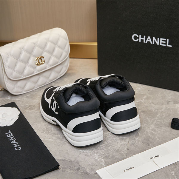 Chanal Sneakers