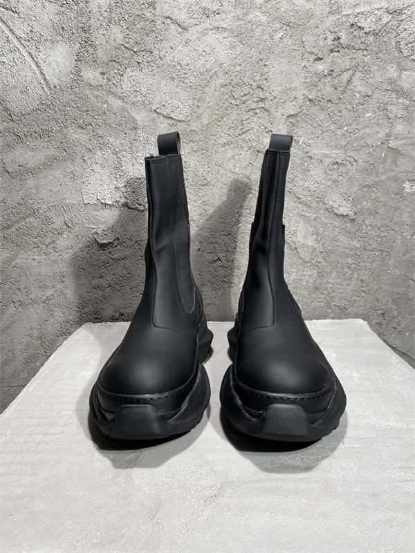 RI*K OWENS SNEAKERS