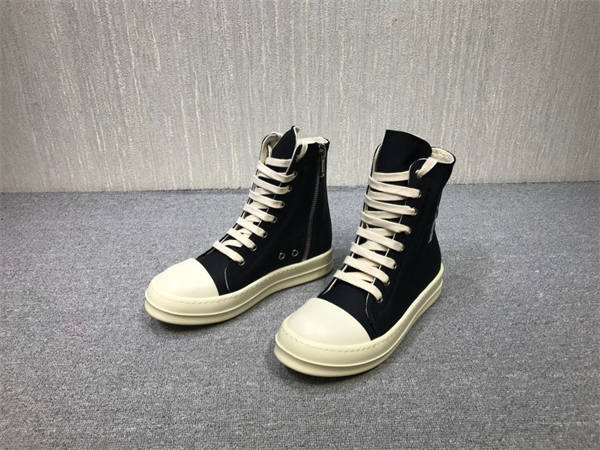 RI*K OWENS SNEAKERS