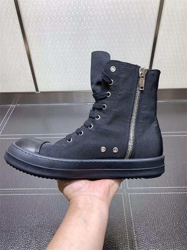 RI*K OWENS SNEAKERS