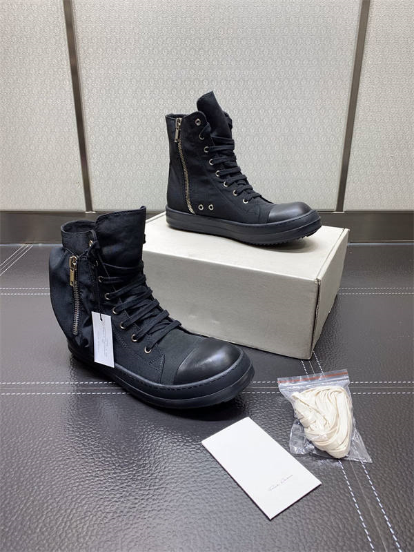 RI*K OWENS SNEAKERS