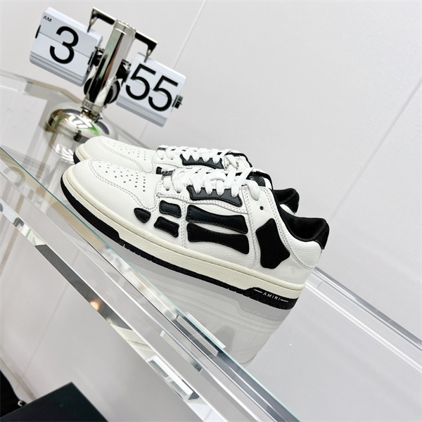 AMIR1 SNEAKERS