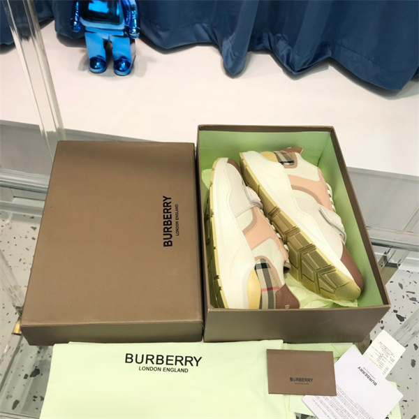 bvrberry MJ004209
