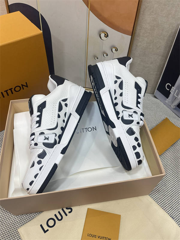LV089