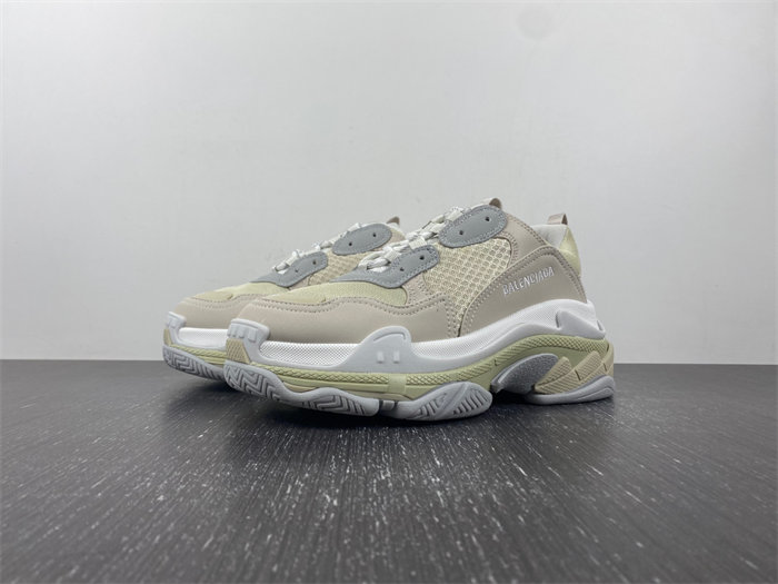 Ba1en*iaga Triple S 524039 W2FW4 9790