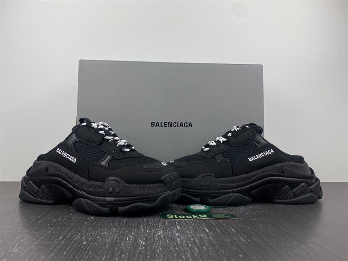 Ba1en*iaga TRIPLE S 755686 W3SM2 1000