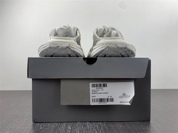 Ba1en*iaga 742672 W3XL1 1017