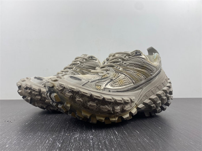 Ba1en*iaga Defender Beige 685611 W2RAF 9700