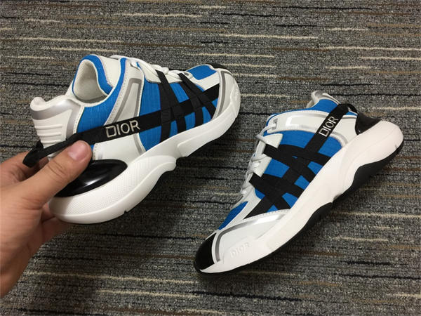 D10r Sneaker 001