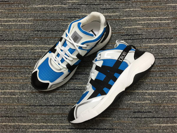 D10r Sneaker 001