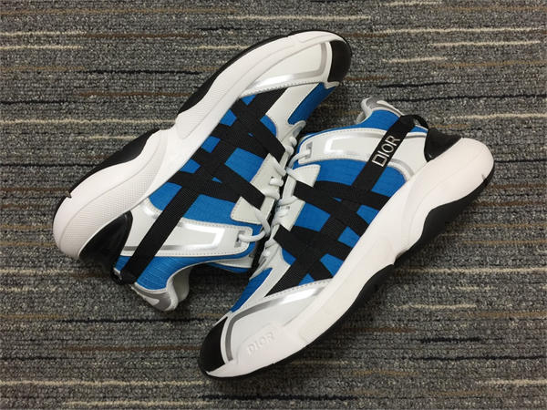 D10r Sneaker 001