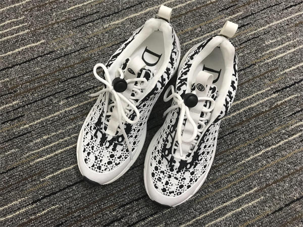 D10r Sneaker 003
