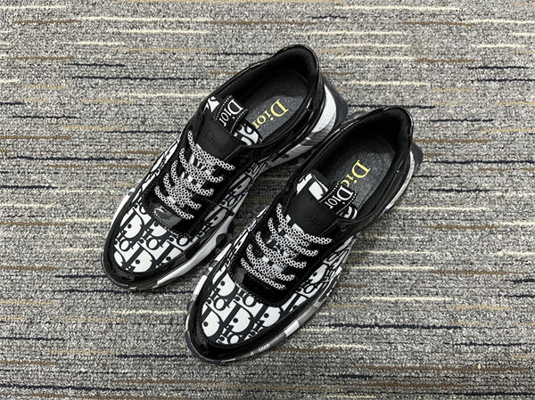 D10r Sneaker 006