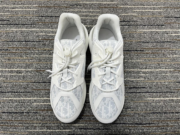D10r Sneaker 009
