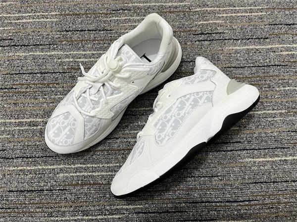 D10r Sneaker 009