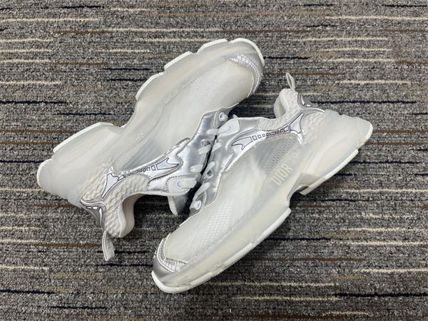 D10r Sneaker 010