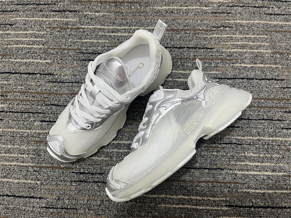D10r Sneaker 010