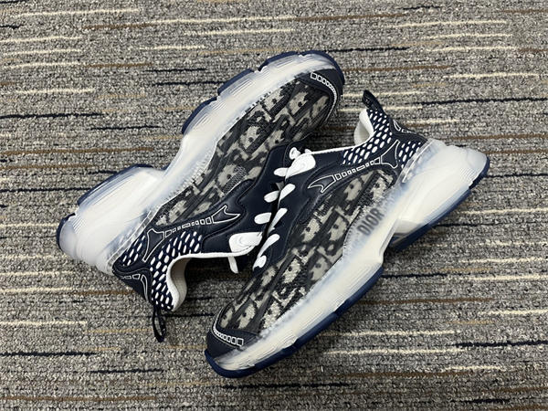 D10r Sneaker 011