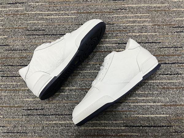 D10r Sneaker 013