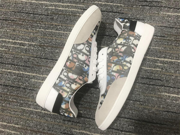 D10r Sneaker 033