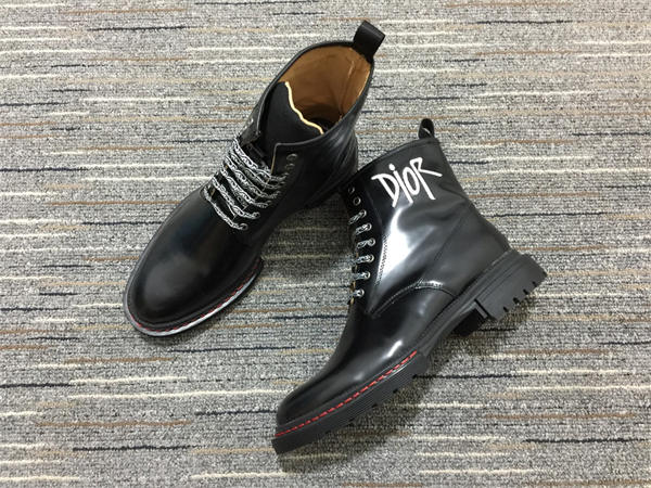 D10r Boot