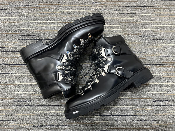 D10r Boot