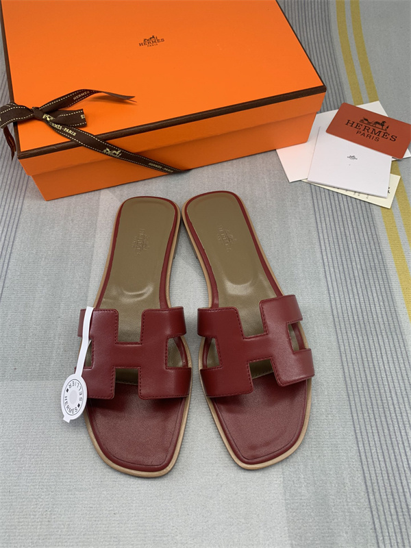 H Slipper