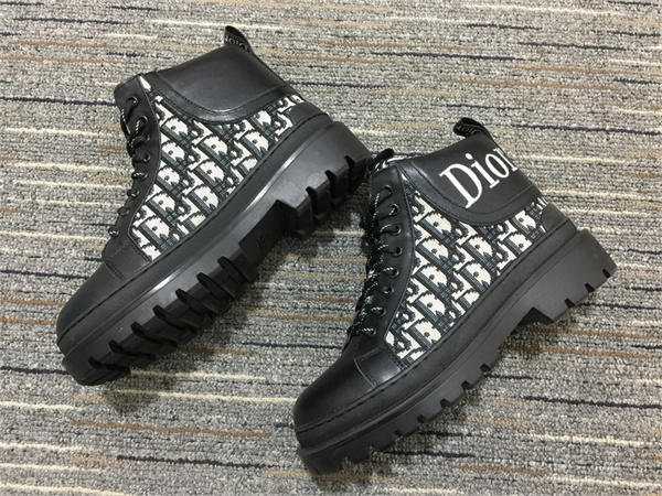 D10r Boot