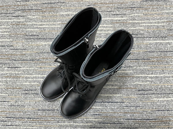 D10r Boot