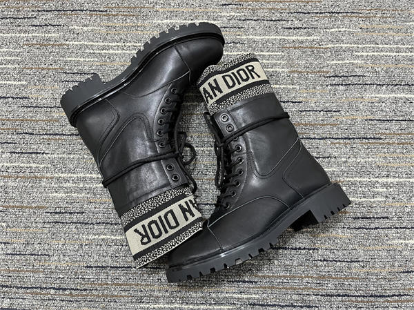 D10r Boot