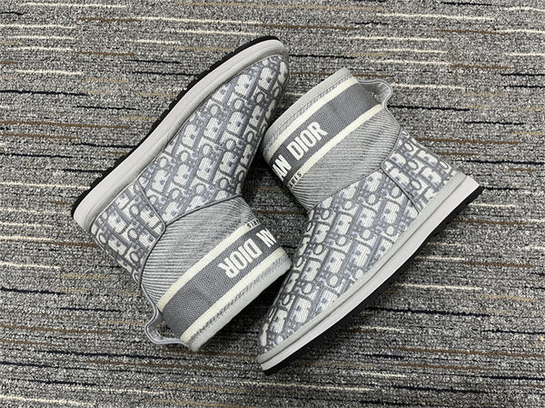 D10r Boot