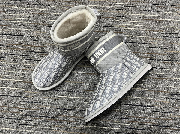 D10r Boot